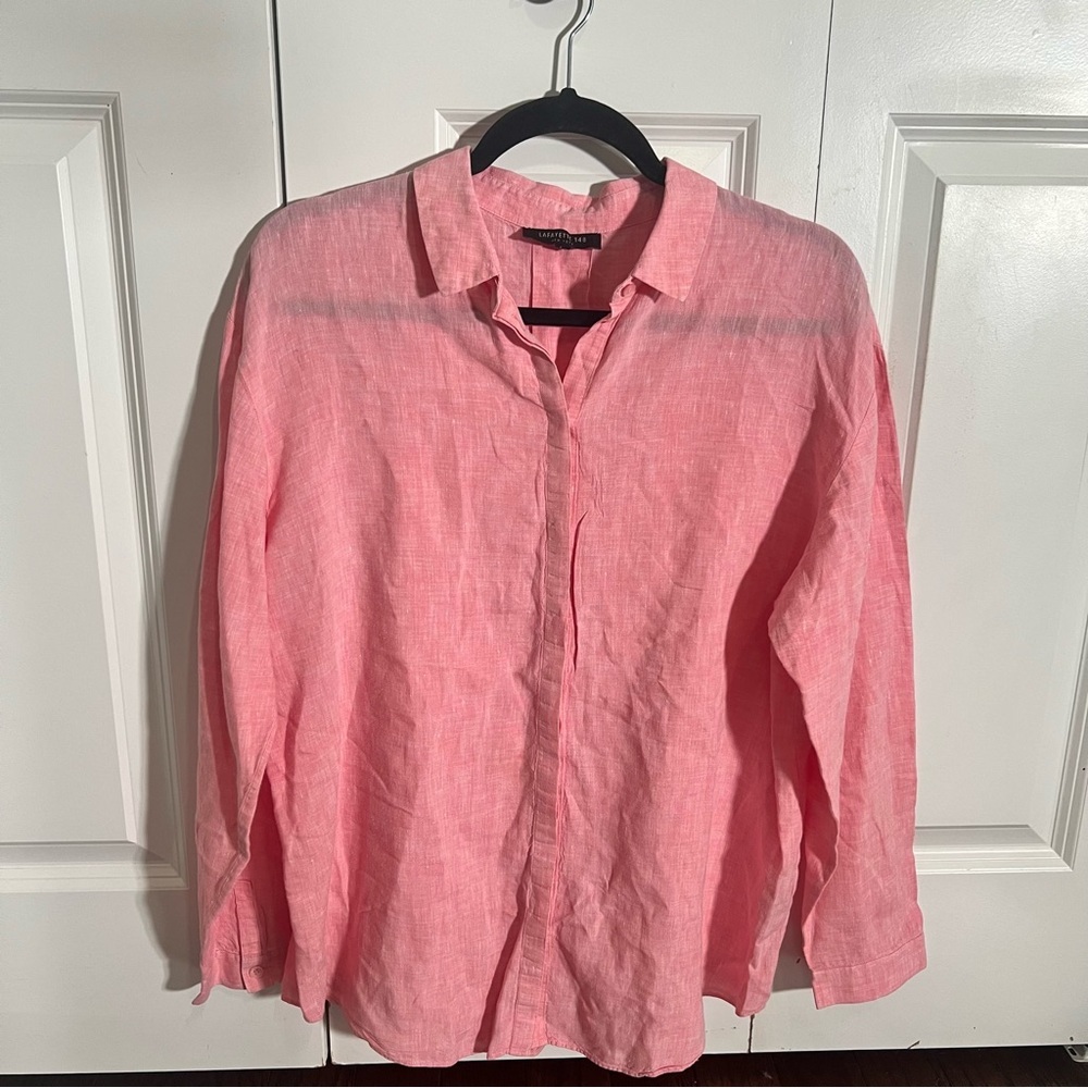 LAFAYETTE 148 NY 100% Linen Button Down, 19” PTP, 27” long .